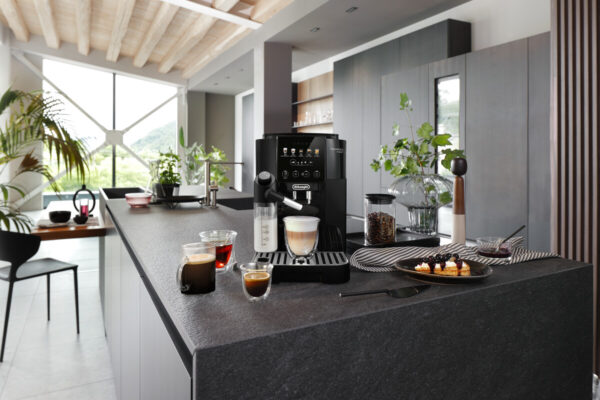 MAGNIFICA START  VERSION LATTE